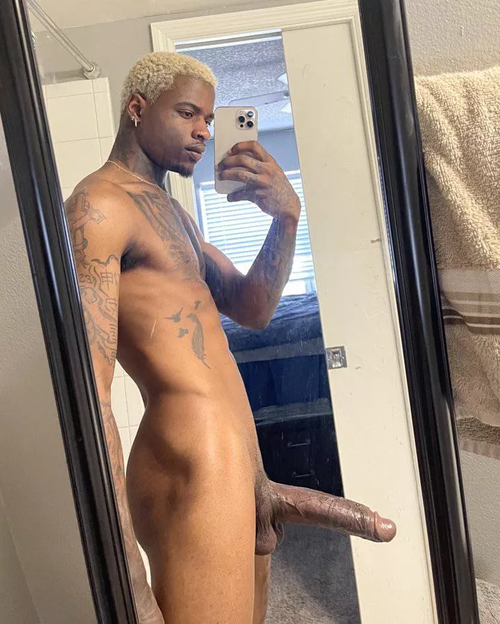 Be a good girl and start sucking posted by jamieleigh1909