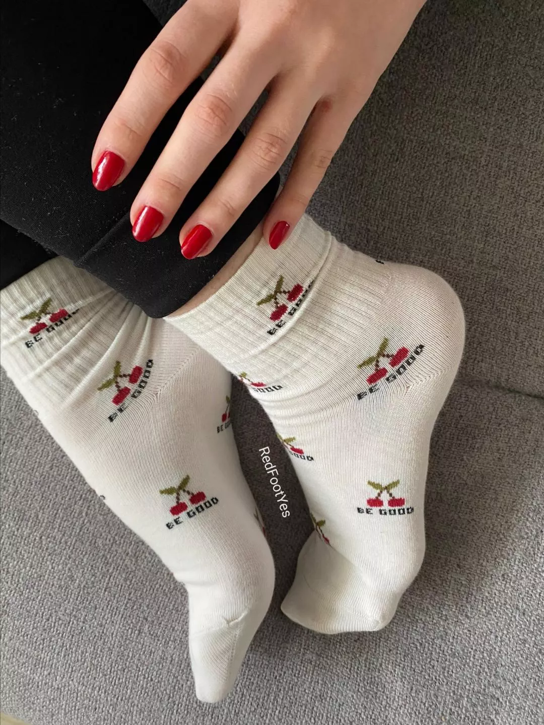 Be good to me 🍒 [female] posted by RedFootYes