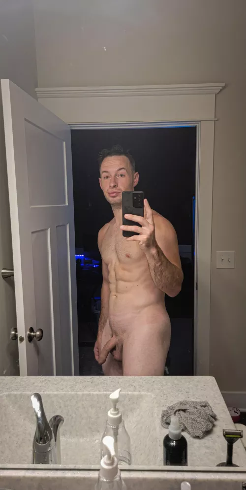 Be happy! love and peace ❤️ ✌️ by ElijahRyan