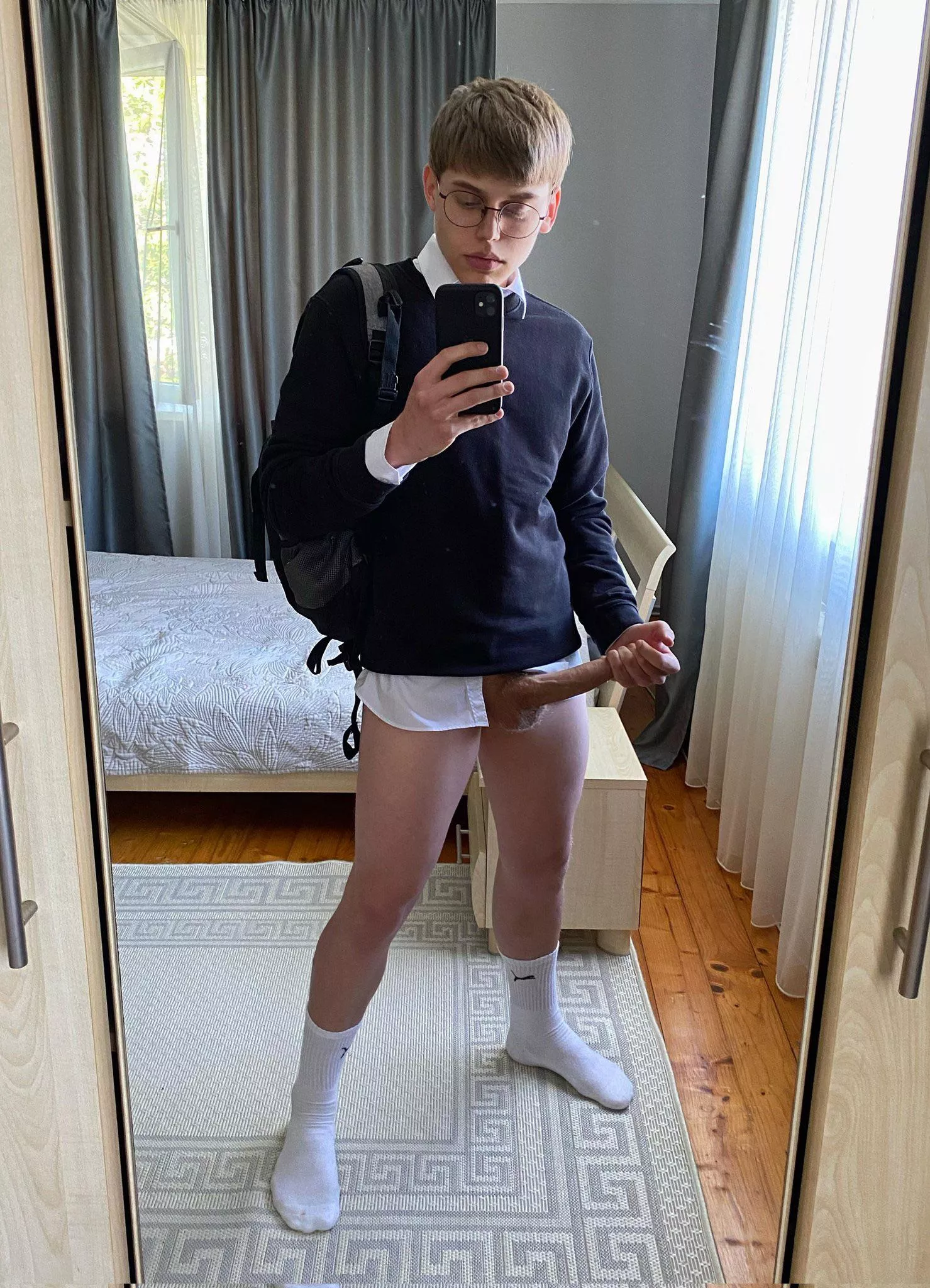 Be mine 🥰 posted by Daniel_twink