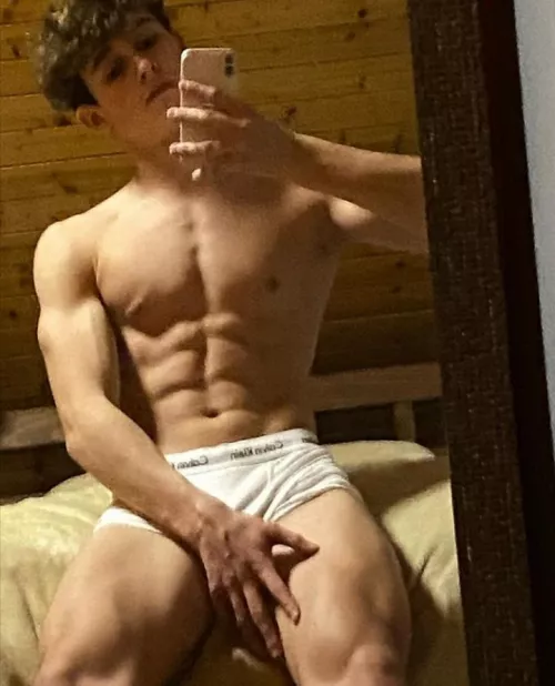 Be my slut 19m by Forward-Muscle-1203