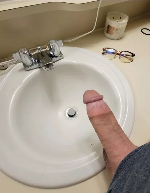 be nice and rate me? 😁 by cor-du-roy