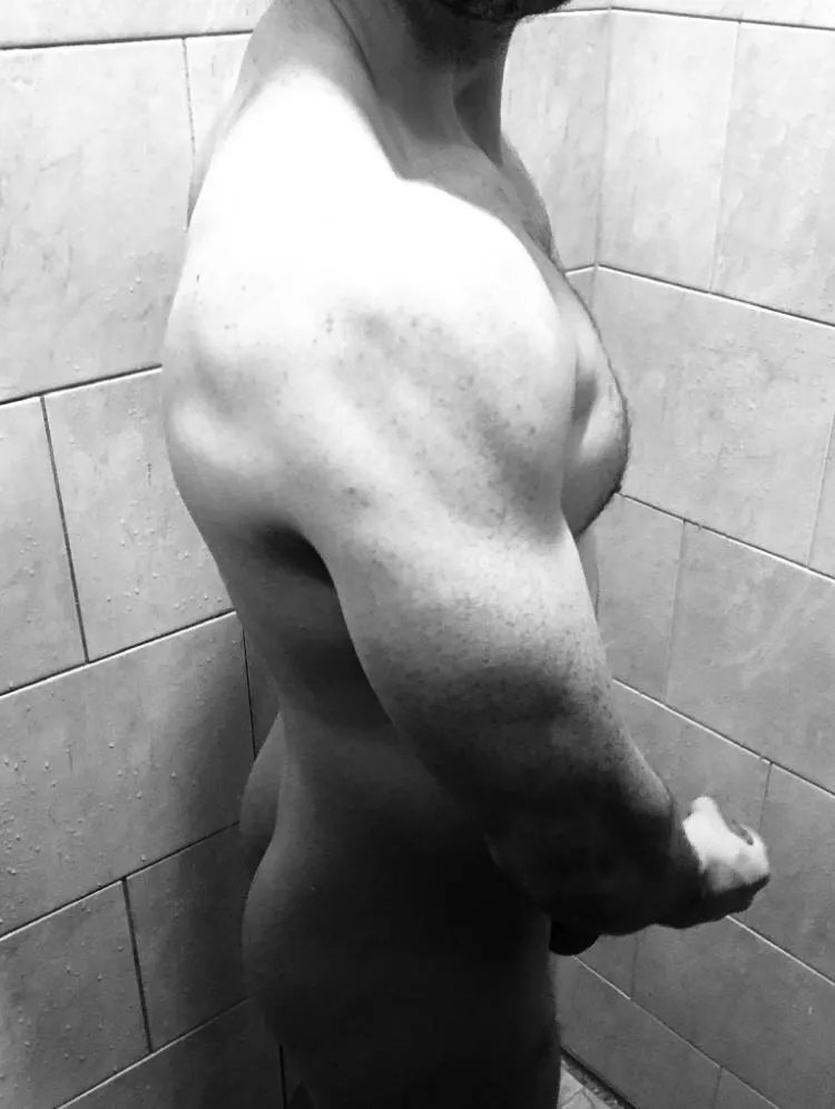 Be right out! posted by aStiffBreeze