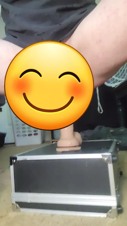 be sure to cum check out my new content, got a new dildo and it felt amazing🍆💦 by aaronchaos