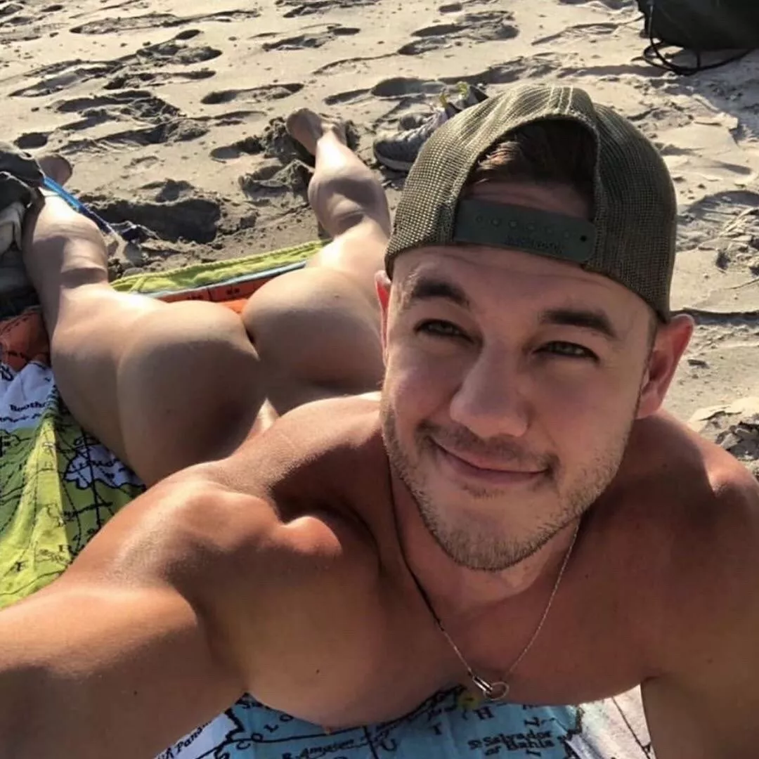 Beach Magnet? posted by aukmongolian