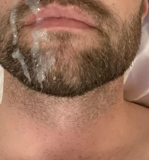 Beard makes for tough clean up by Yigly3013