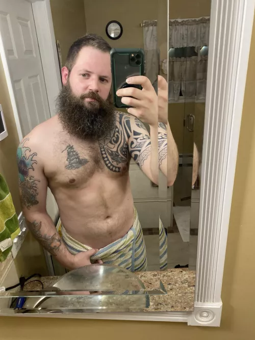 Beard says hello 😏 by OkAdministration8545