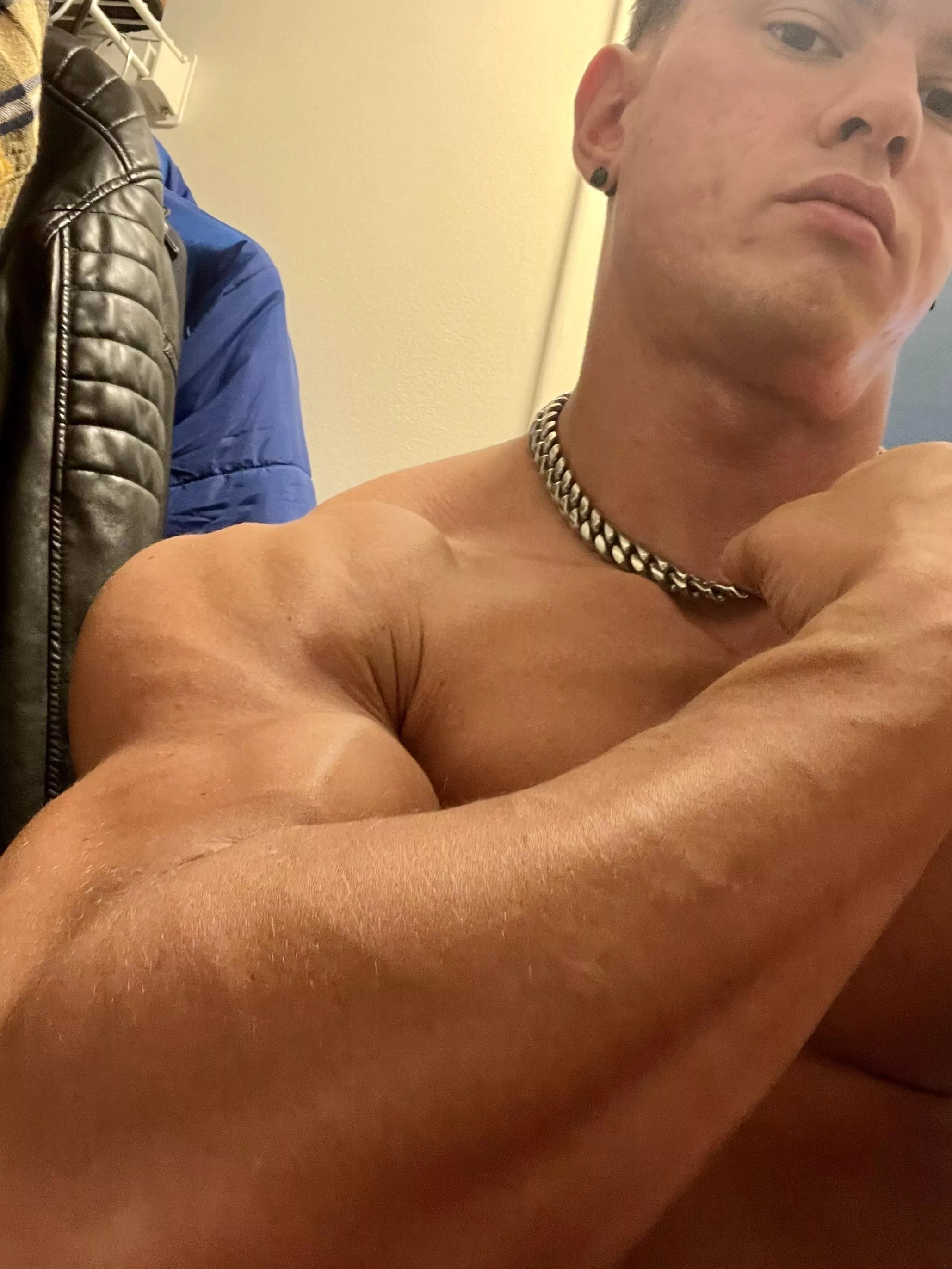 Beast mode activated posted by drew_flexxx