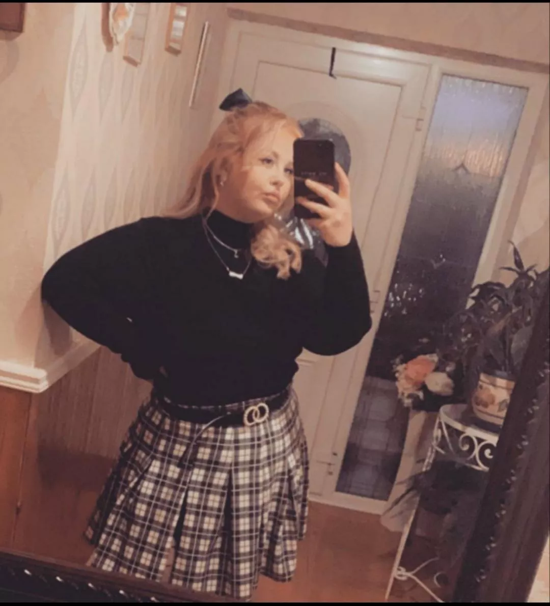 beautiful hair posted by xYouCanCallMeDaddyx