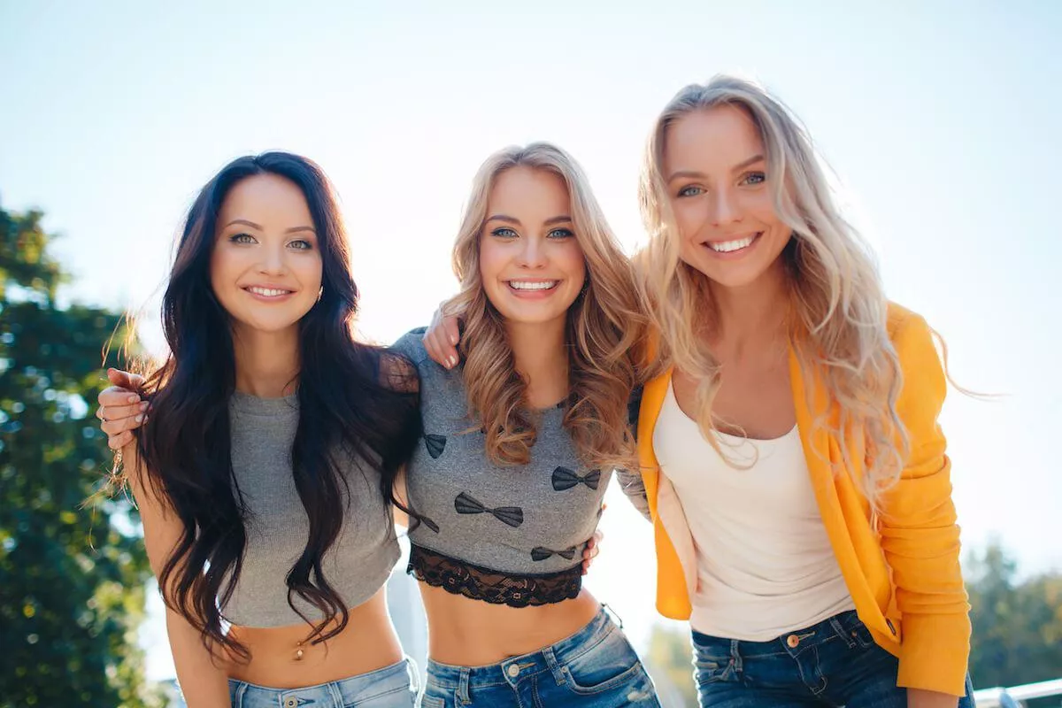 Beautiful smiles posted by Kyzp