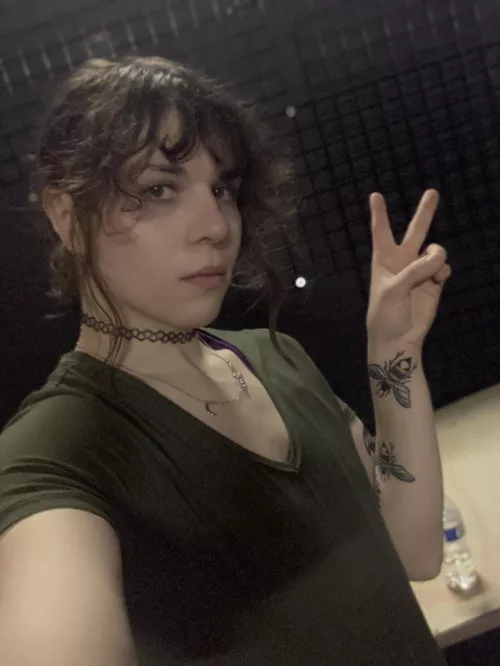 becoming more fem by the day c: by OliviasCam