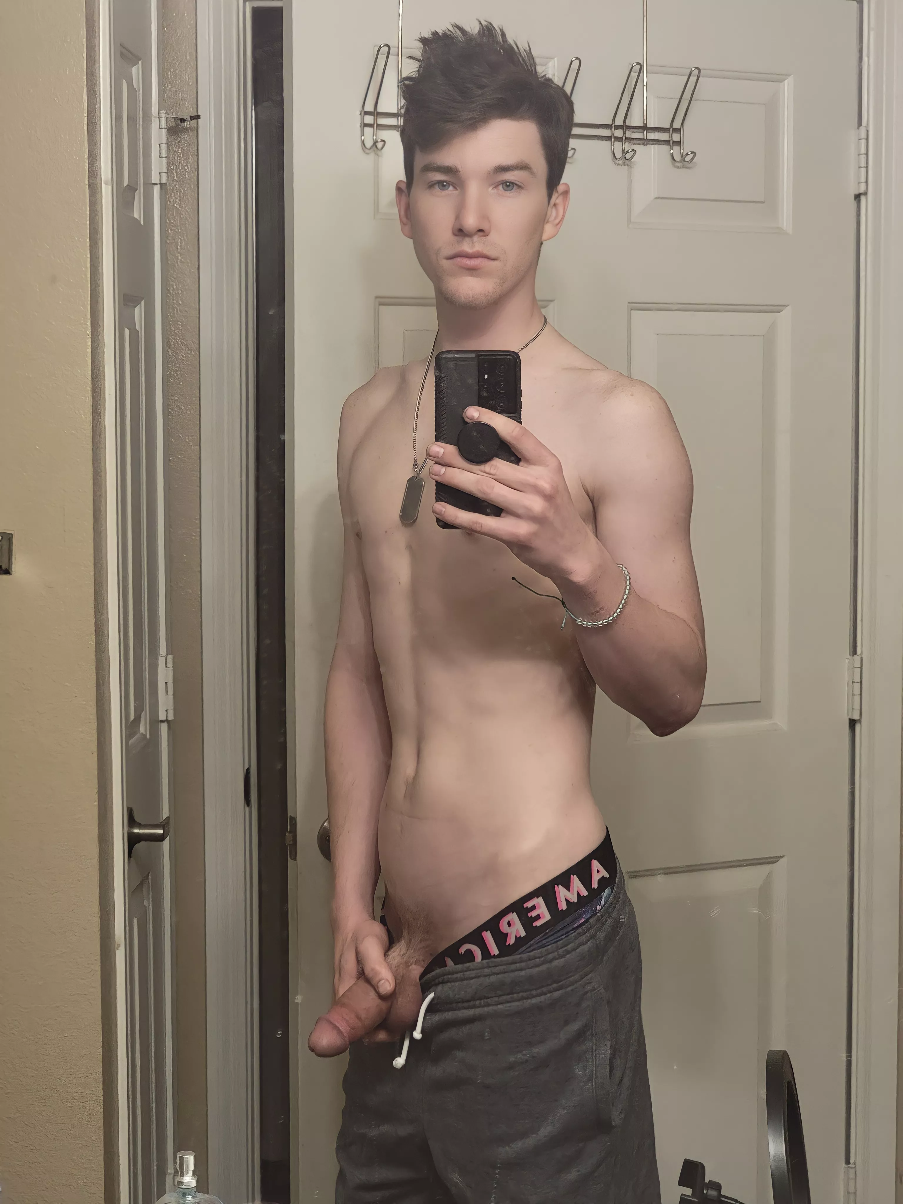 Bed head 😅 posted by Hornyboi7777