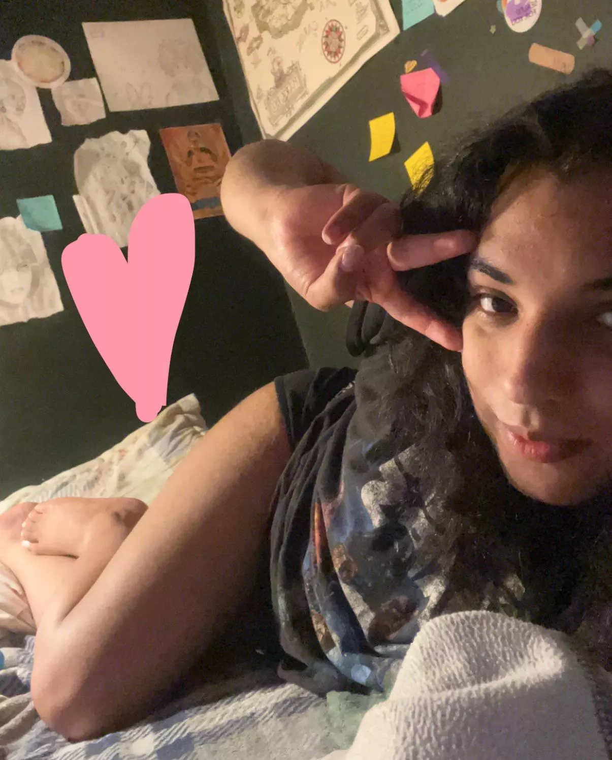 Bed time 😴good night ♥️🥰🥰 posted by cuti3-ang3l