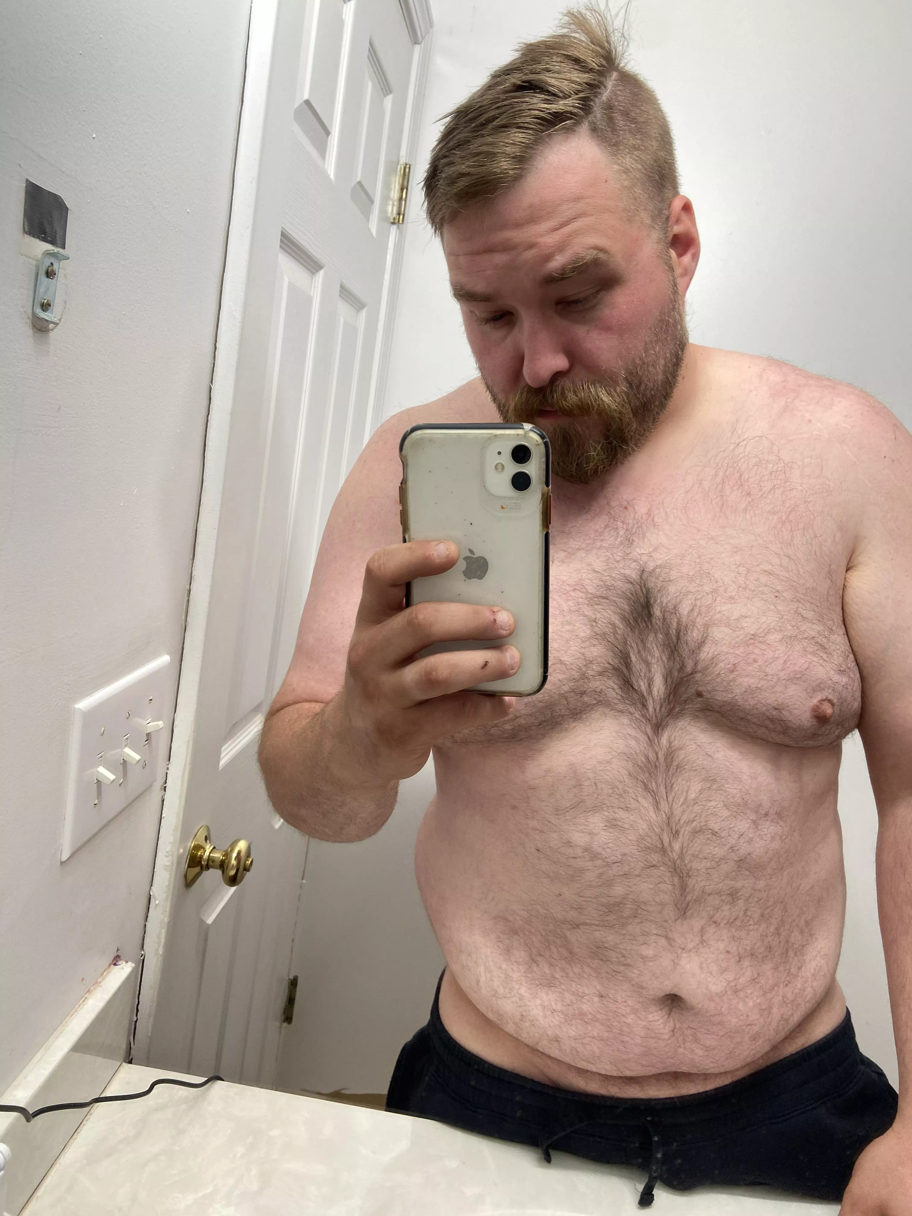 Bedhead in need of bed head 🥱🥴 posted by AppalachianVeil