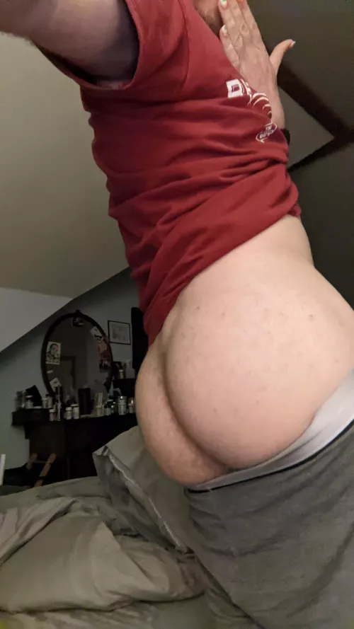 Bedtime Booty [36] by LNafterDark