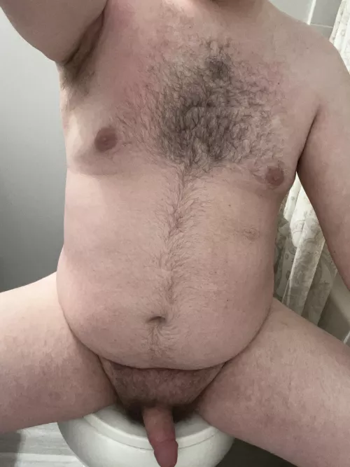 Beefy Canadian boy looking for some love by CACub98