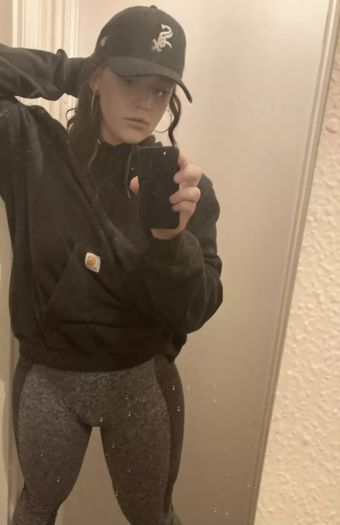 Been a while since I uploaded x posted by Smolllgal