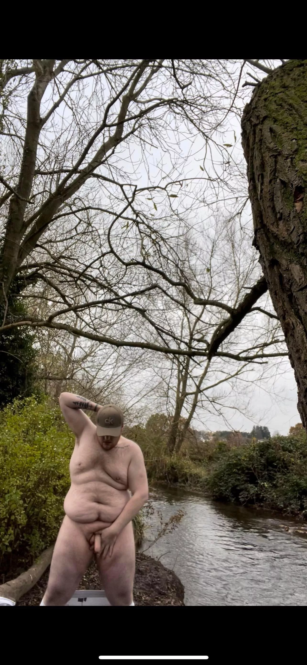 Been a while since I’ve been this stripped outside, thinking I should do it again soon! posted by Expert_Power9590