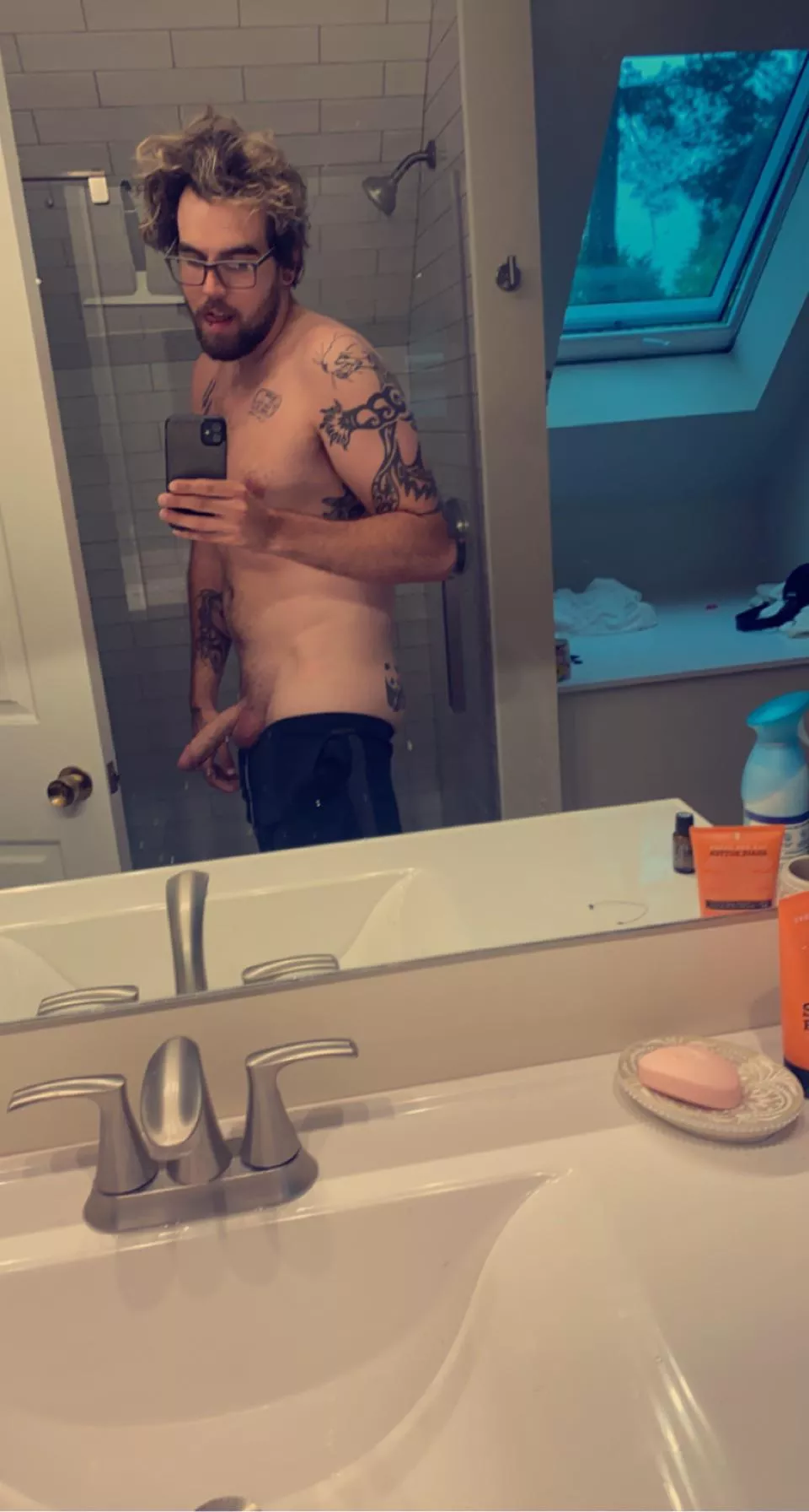 Been feeling like death though this morning looking like a god posted by woodsmen710