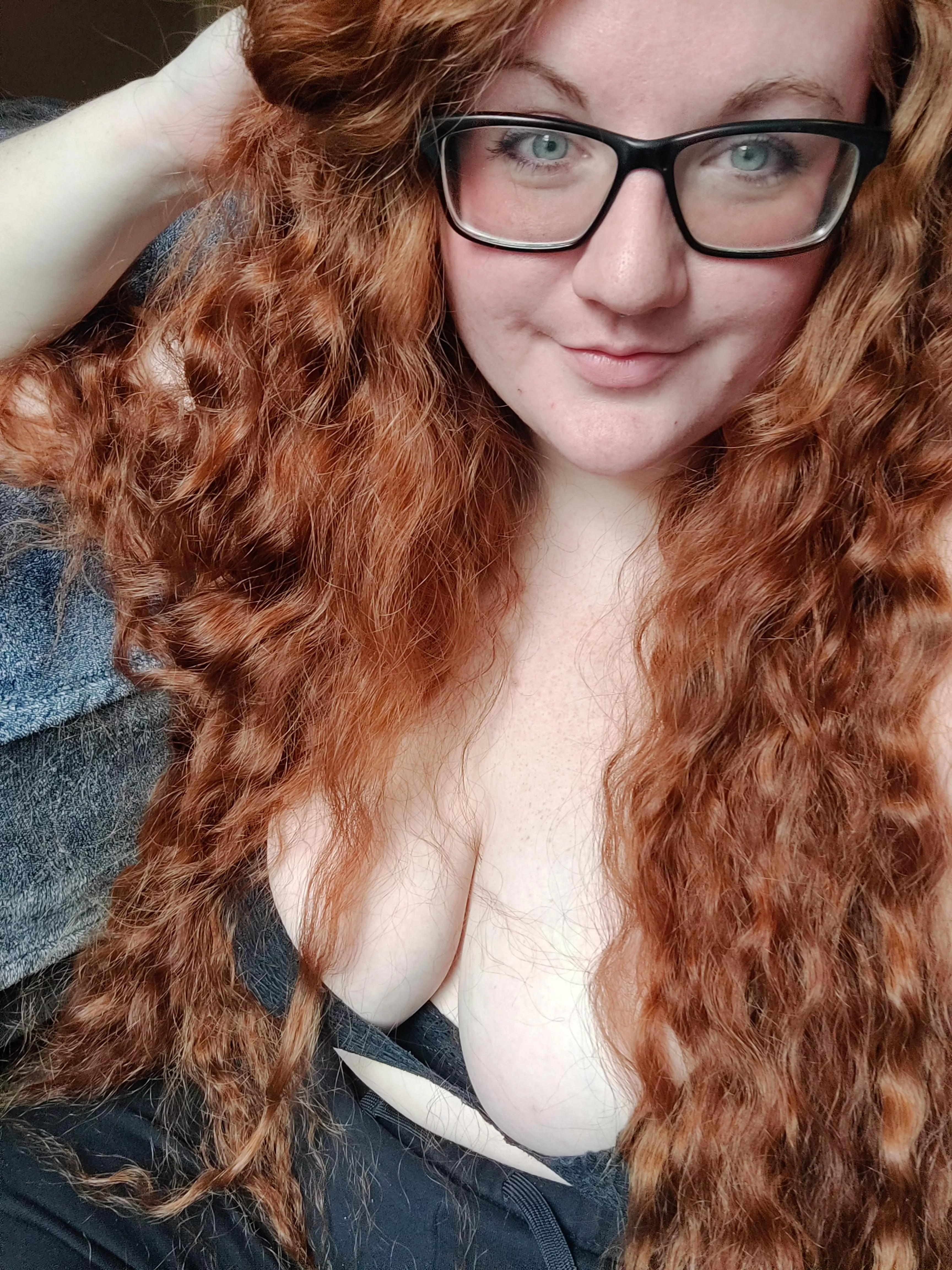 Been overthinking everything lately... hope I was missed a little 🙂 posted by redheadmama3