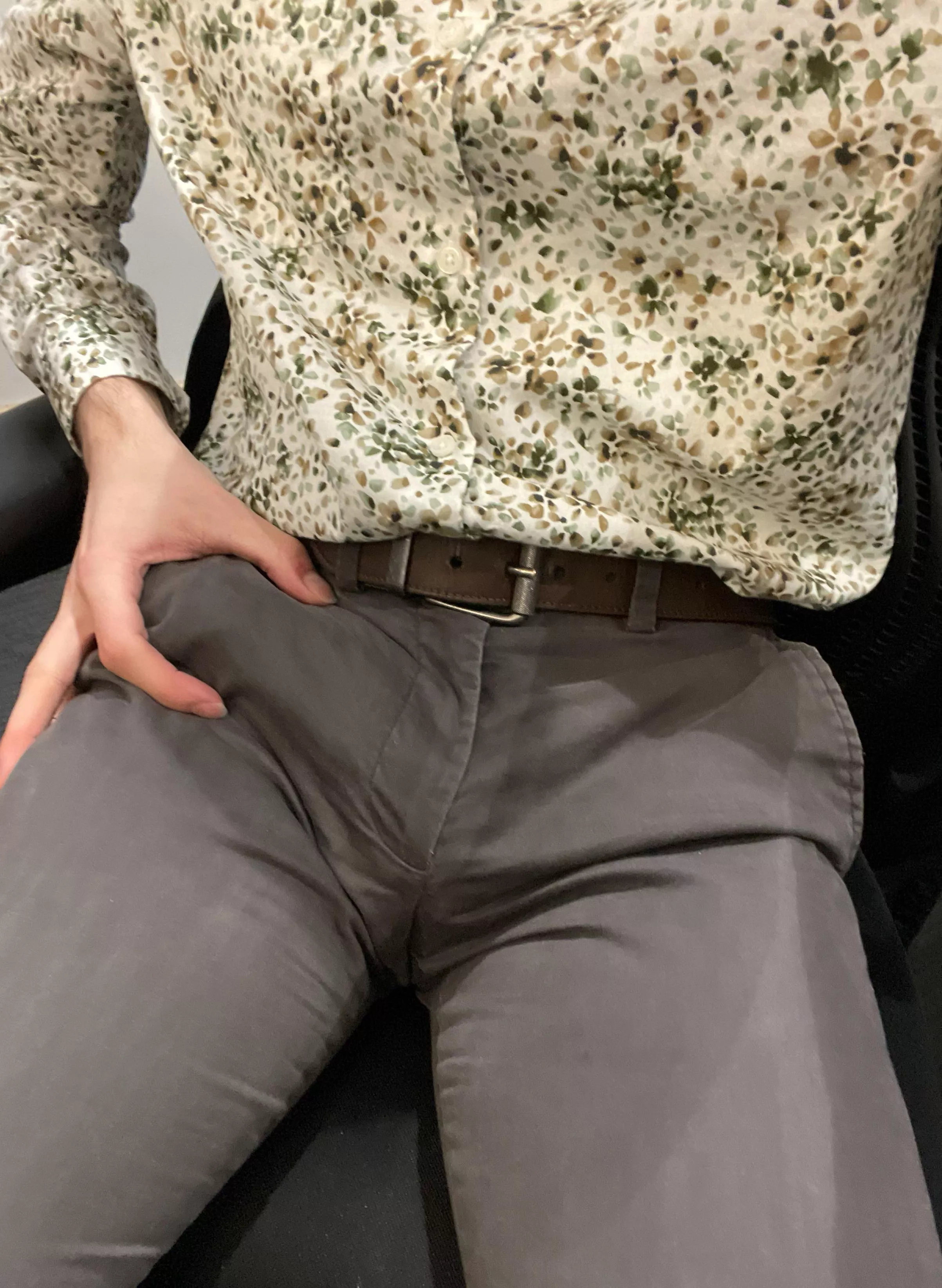 Been waiting all day for you to come to my desk bro 😈 posted by jacobg65