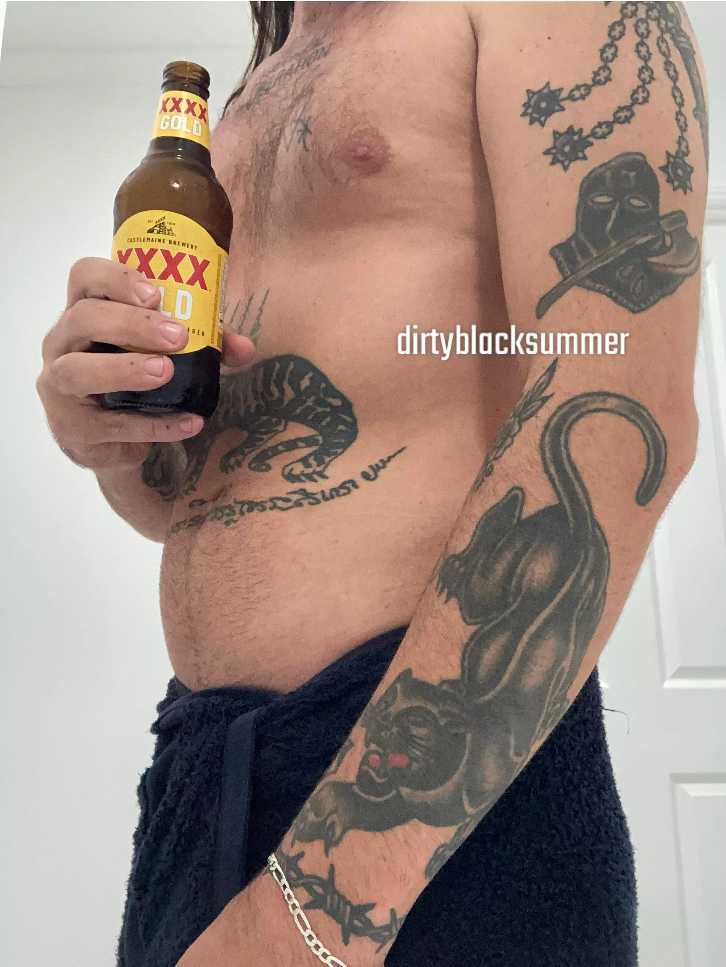 Beer and bold tattoos🖤 posted by dirtyblacksummer13