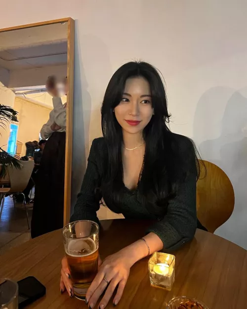 Beer girl by Majestic_Painter8660