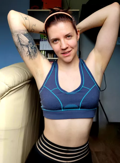 Before workout. Gonna be intense Friday! by MaryJunefeet