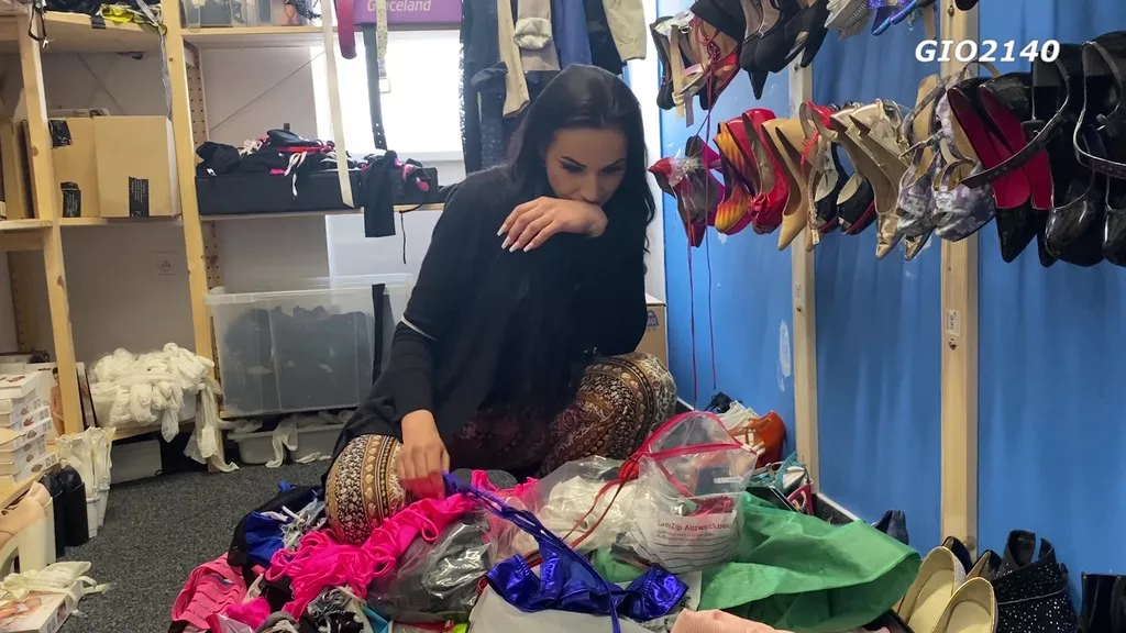 Behind the scenes #72, Jolee Love, Jayla De Angelis, Julia Maze and others. More info in description XF137 posted by legalporno