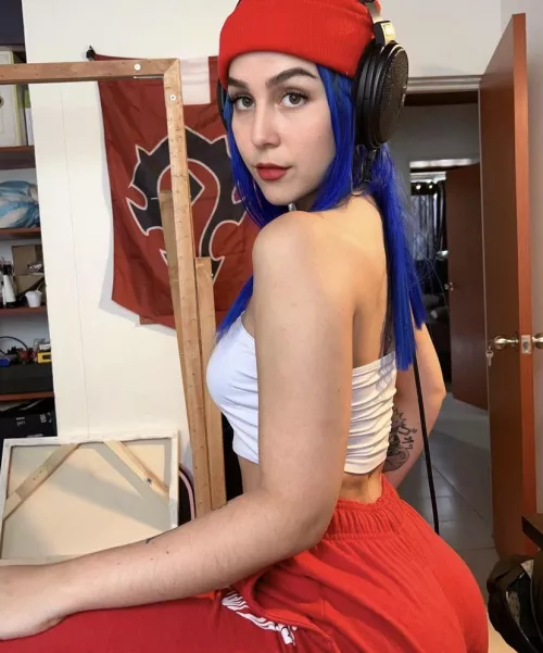 Being Dominant is a primal thing going back to the beginning with all forms of life especially with humans.. mommy need a Submissive slave to Dominate, Collar, Pegged and Explore. Snapchat; mbecky833 by mommybecky2