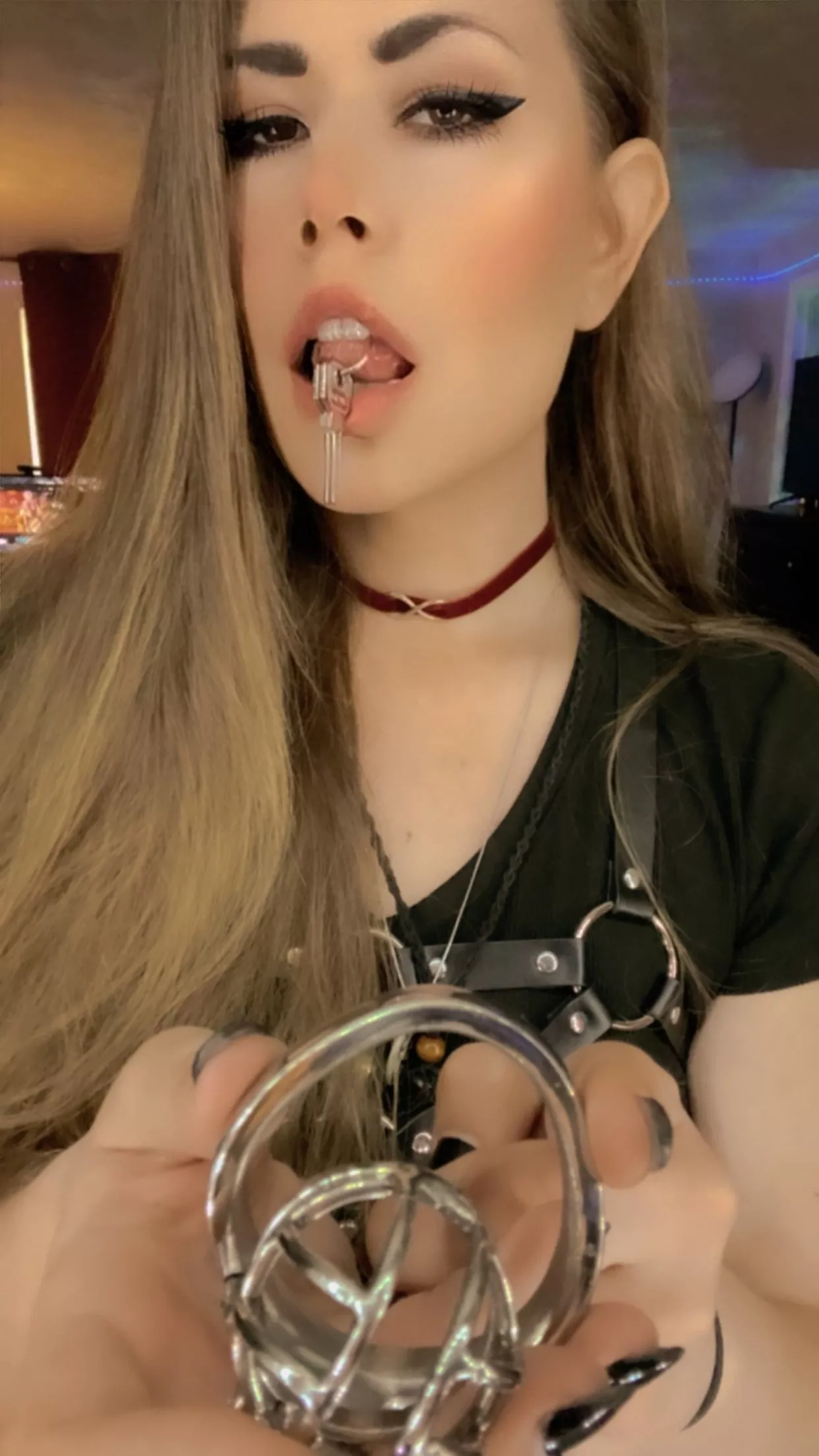 Being locked up is all you truly want. posted by kinosazae