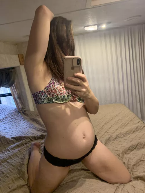 Being pregnant is the most horny time 💦🥰😍 by LetterheadOdd4707
