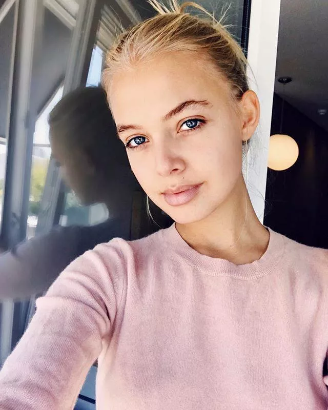 Bella Oelmann posted by NoBobcat1850