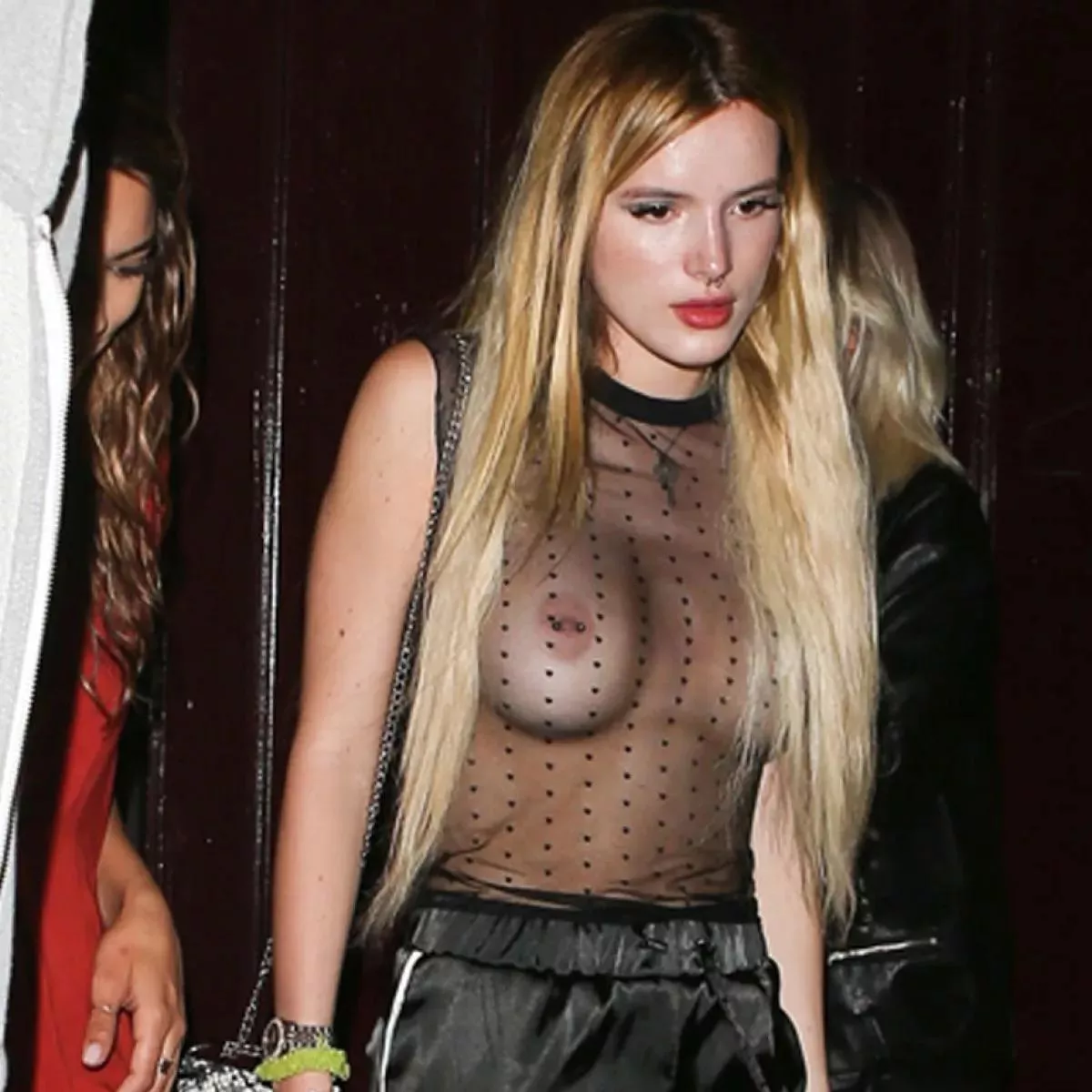 Bella Thorne posted by Kokenetzov