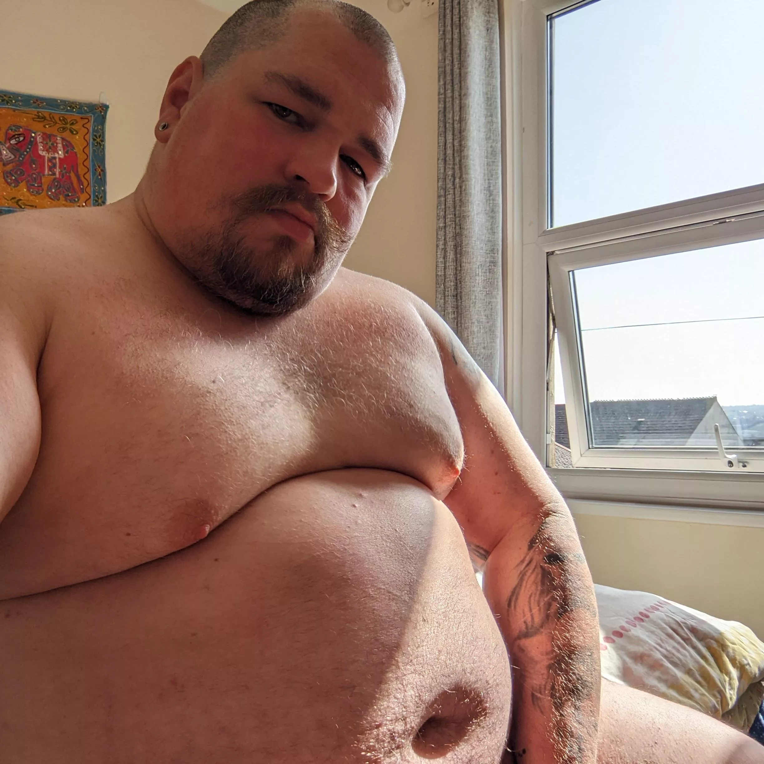 Belly with a side of morning cock. posted by BearyBudai