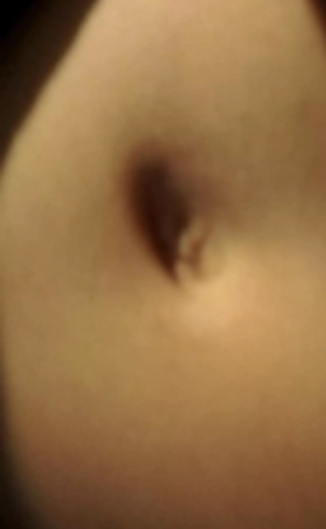 Bellybutton 😘 posted by I_need_to_pee_plz