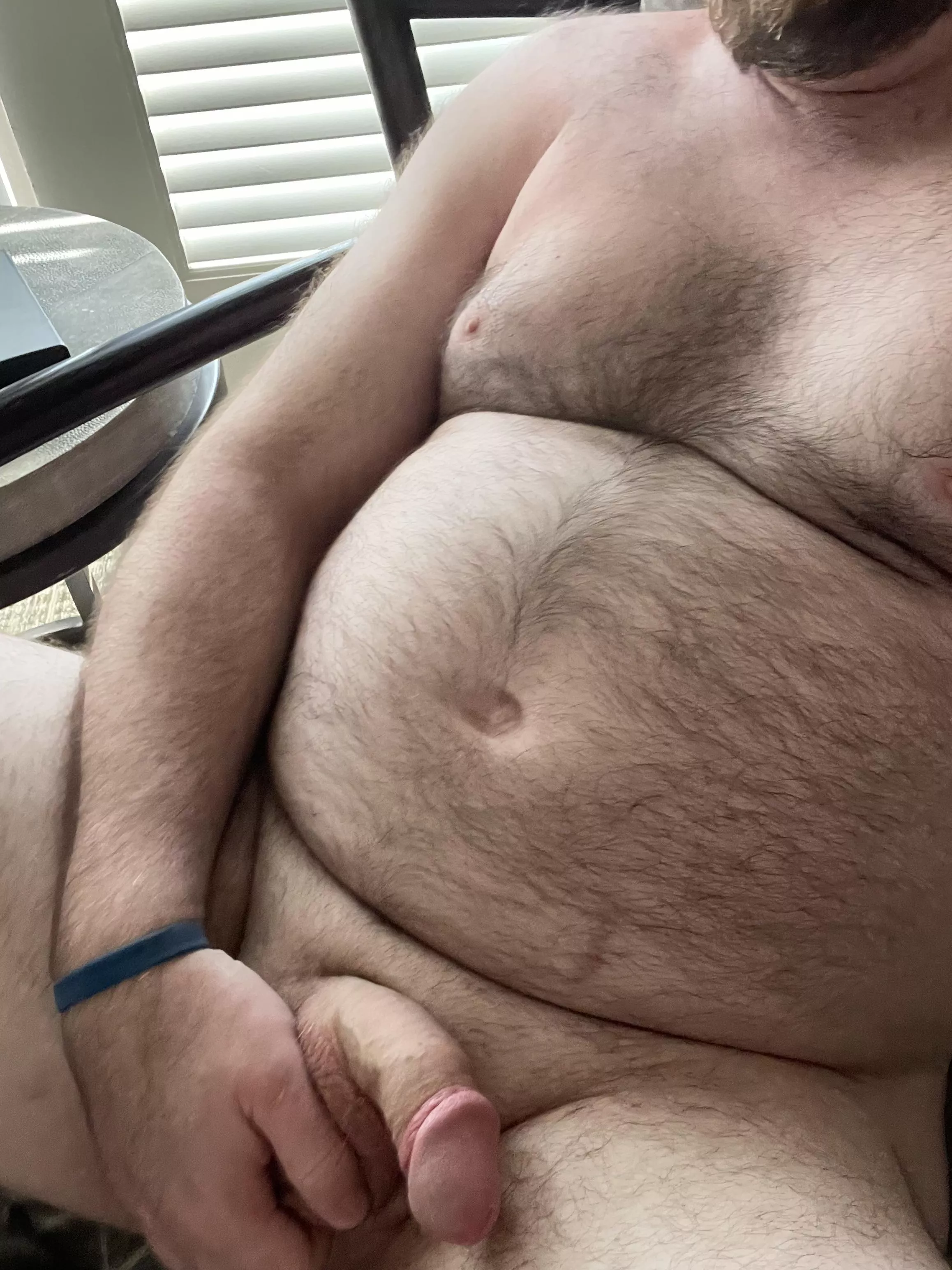 Belly’s not gonna rub itself posted by mobbler