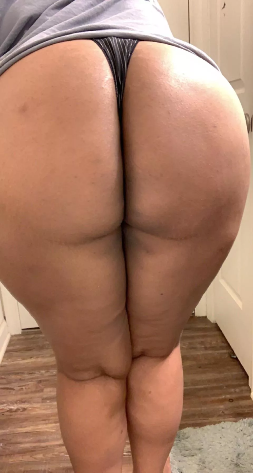Bend me over bby posted by LatinaNinaa