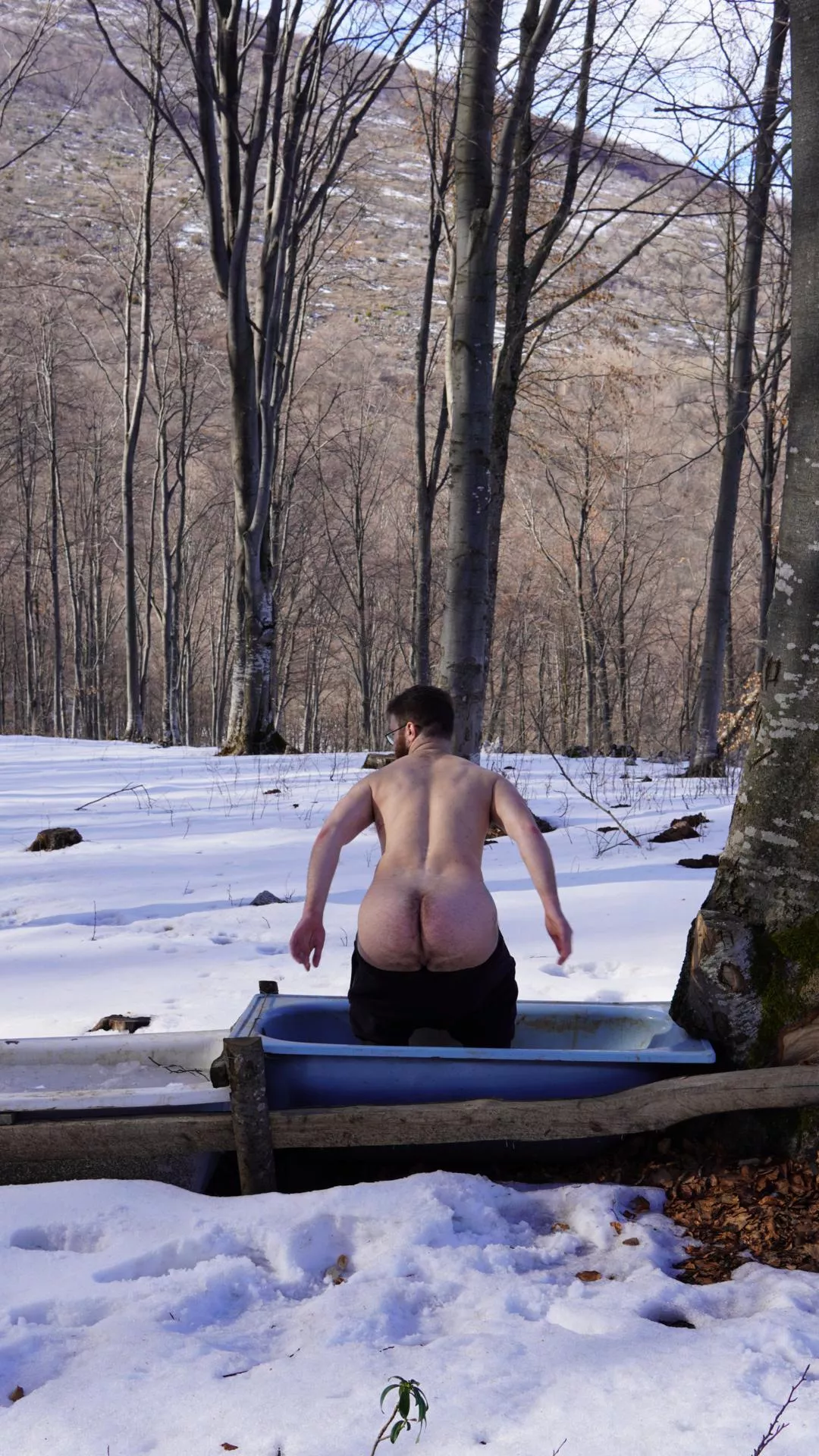 Bending posted by Nude-Druid