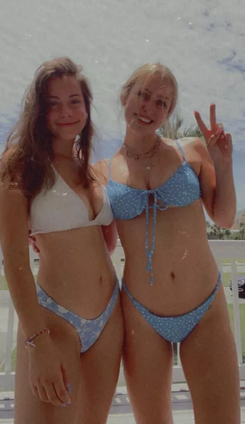 Best friends IRTR by EzziUchiha