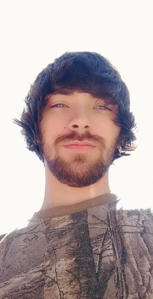 best part bout being redneck and working on a farm, no one expects you to shave 😬 by Expert-Selection-454