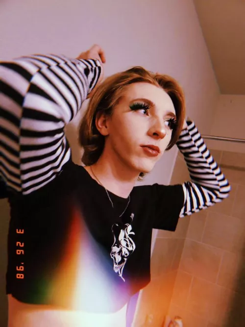 Better pic of my face by J2h_panda