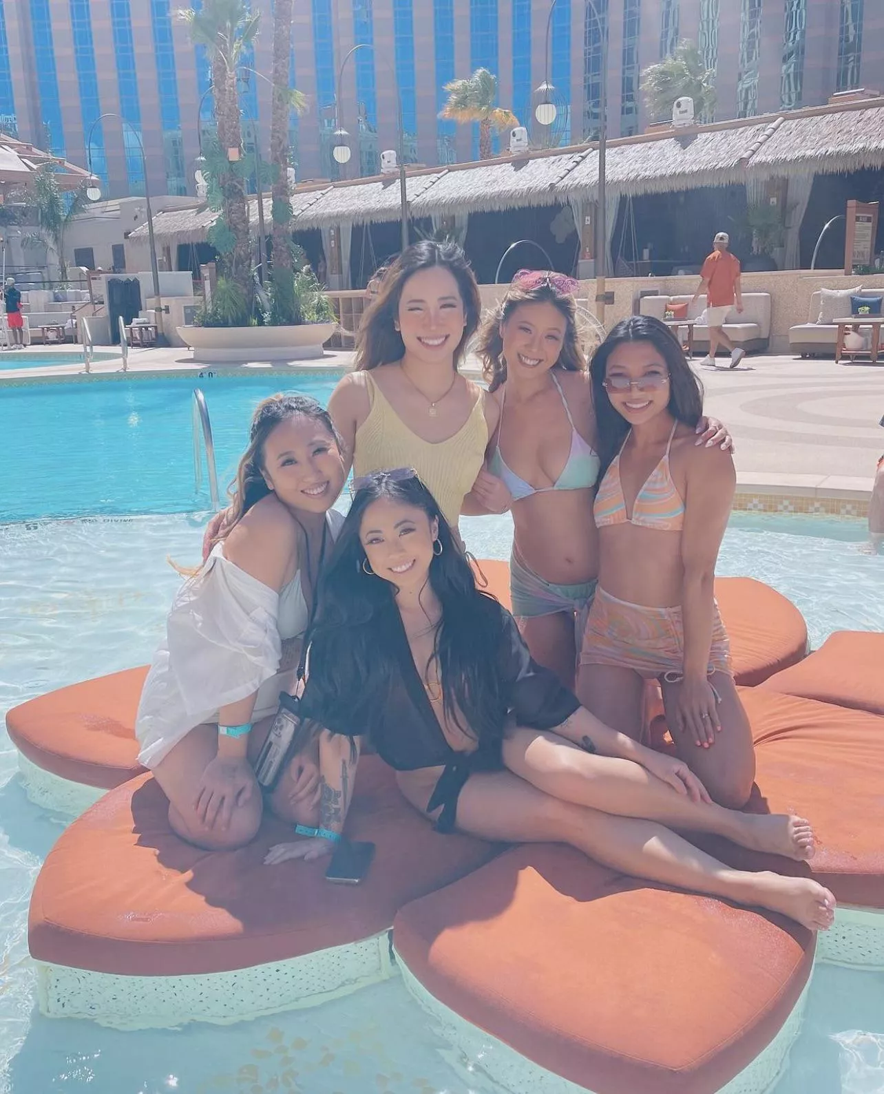 Bffs posted by freelancepackage