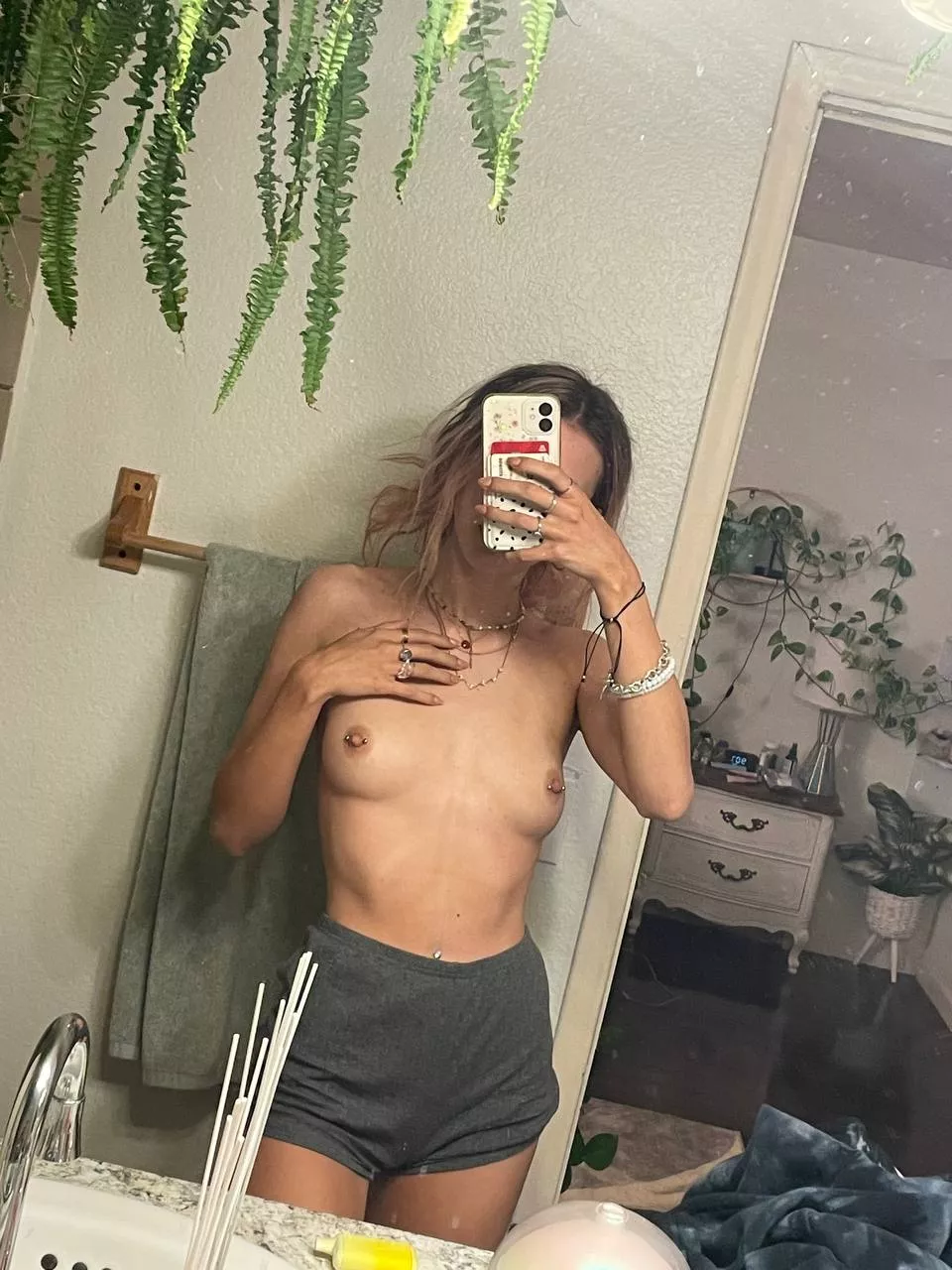 big boobs are overrated, I’ll keep them small 😘 posted by SarahCora68