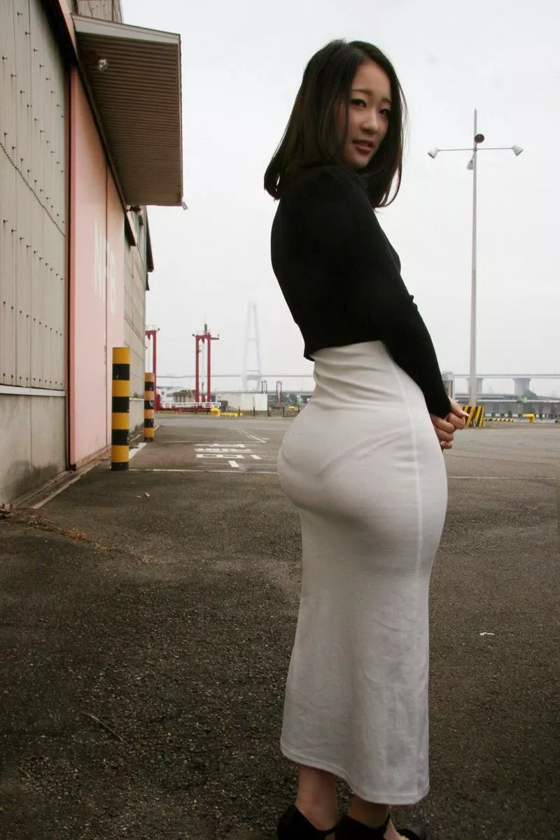 Big Cheeks posted by quetzalhammer