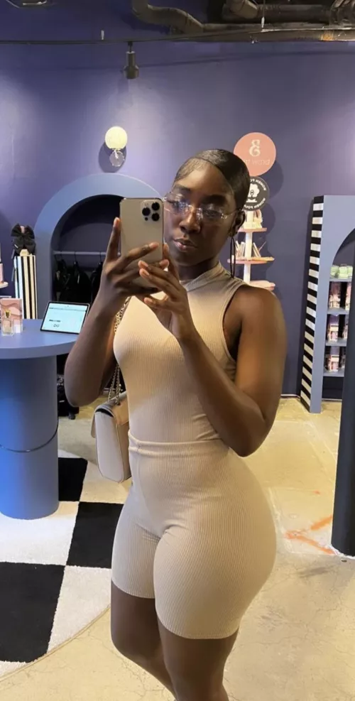 big dicked white men hmu by Haitian-barbie