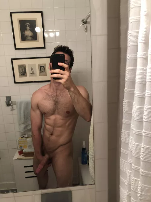 Big enough for you? by Wilkie92