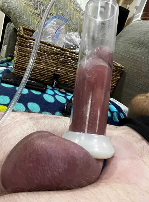 Big Nuts and Pumping by JayHexxx