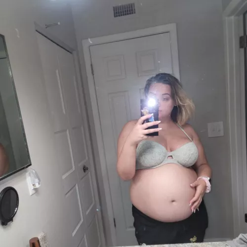 big pregnant belly content nudes dm me $$ by Emotional_Paint_8457