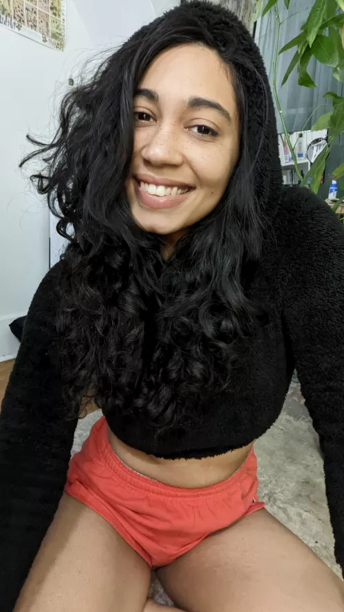 Big smiles today by TarooRooot